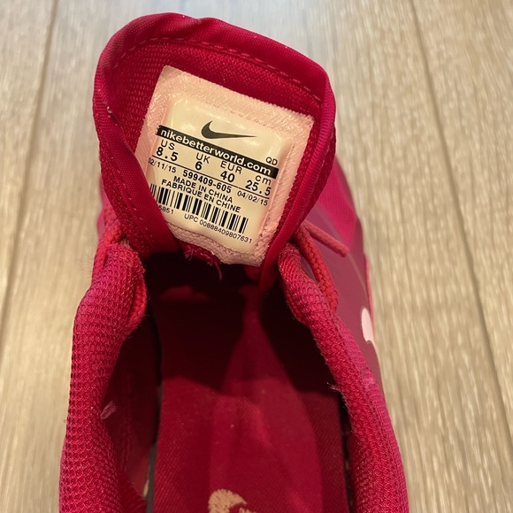 Size 8.5 Pink Nike Air Max Thea - Picture 3 of 8